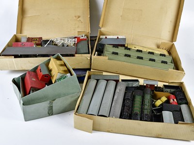 Lot 4363 - A collection of train set accessories to...