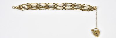 Lot 538 - A 9ct yellow gold five bar gate link bracelet,...