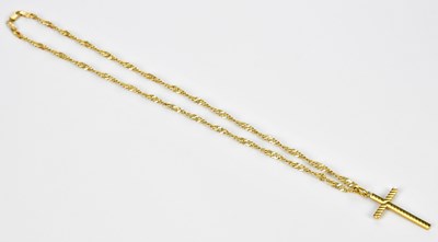 Lot 440 - A 9ct yellow gold rope twist chain, length...