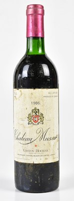 Lot 4227 - RED WINE; single bottle Chateau Musar, 1986,...