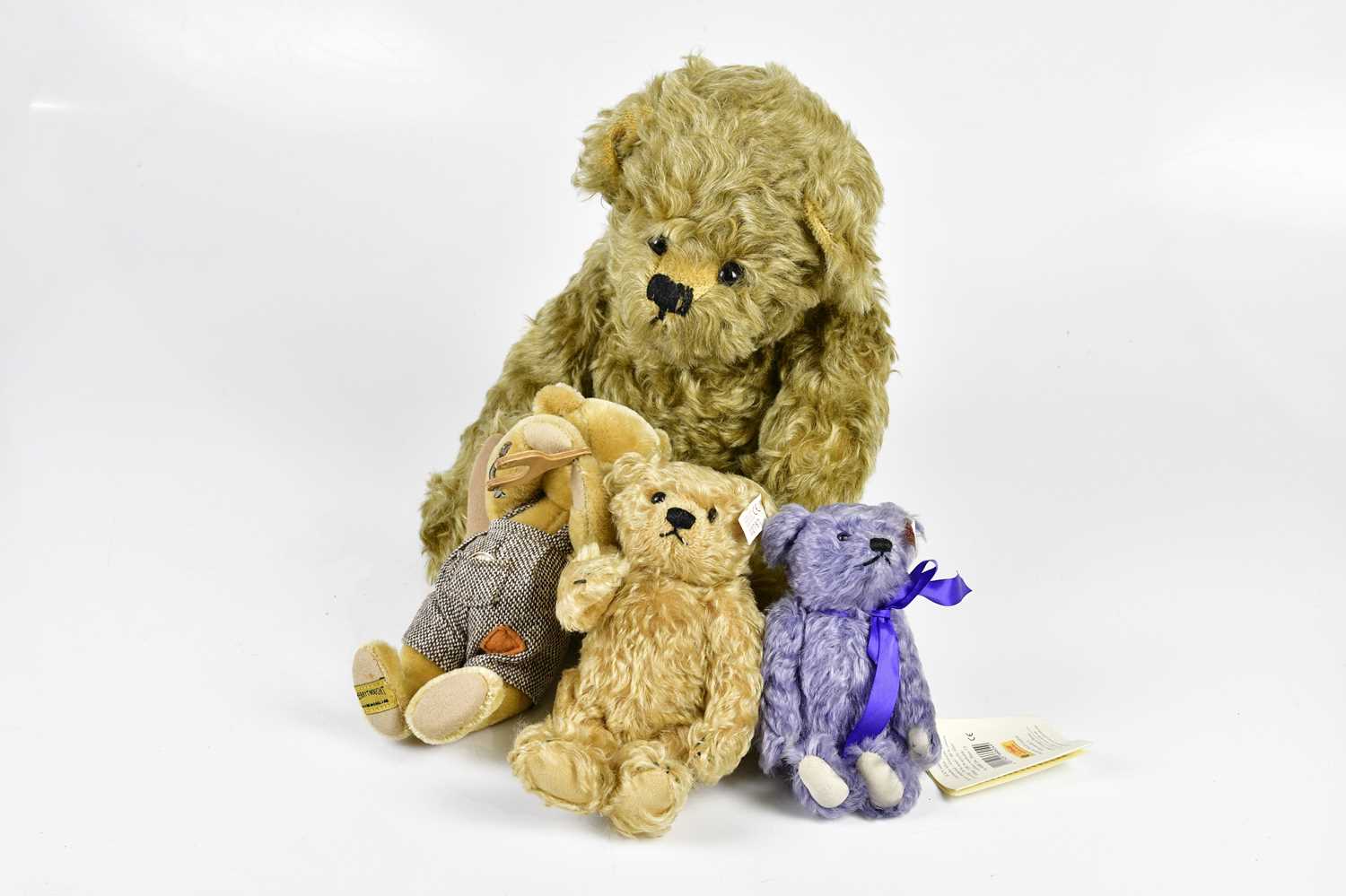 Lot 4503 - STEIFF; two modern plush bears including a...