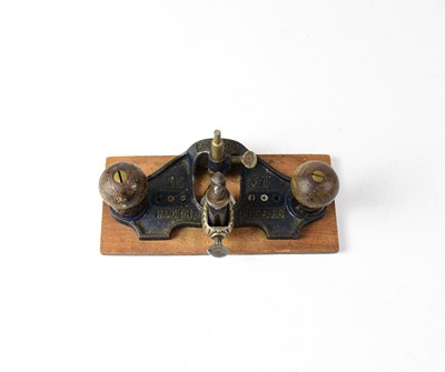 Lot 115 - A vintage Record No. 071 router plane, mounted...