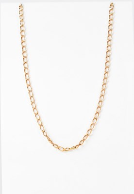 Lot 1094 - A 9ct gold chain necklace with twist links and...