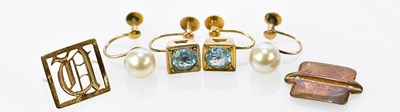 Lot 670 - Two pairs of yellow metal earrings and a 9ct...