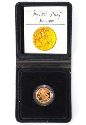 Lot 951 - THE ROYAL MINT; a'1982 Proof Gold Sovereign',...