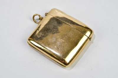 Lot 2 - A 9ct yellow gold vesta case, 25.6g, a pair of...