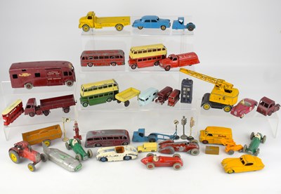 Lot 424 - Various vintage diecast vehicles, mostly Dinky,...