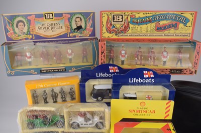 Lot 149 - Various mixed collectibles to include diecast...