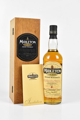 Lot 4004 - WHISKEY; a bottle of Midleton very rare Irish...