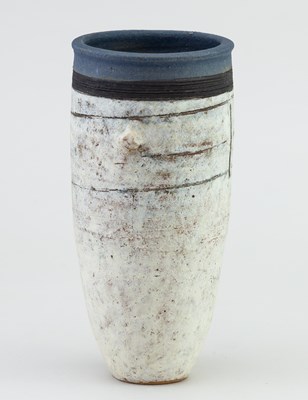 Lot 227 - JUDITH GILMOUR (1937-2003); a lugged stoneware...