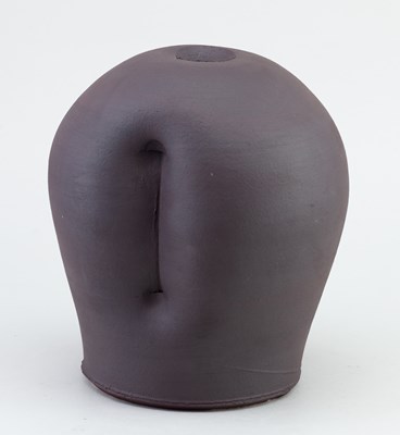 Lot 134 - DAN KELLY (born 1953); a stoneware vessel...