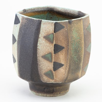 Lot 200 - JEFF OESTREICH (born 1947); a faceted...