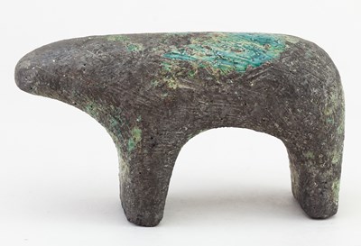 Lot 248 - LORNA GRAVES (1947-2006); a raku sculpture of...