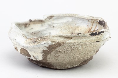 Lot 181 - GORDON CROSBY (1938-2018); an earthenware bowl...