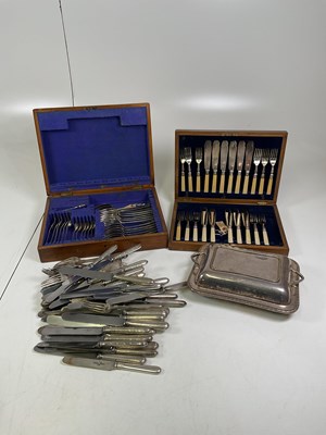 Lot 474 - A quantity of silver plated items to include...