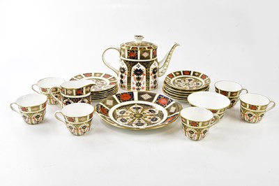 Lot 1312 - ROYAL CROWN DERBY; a twenty-two piece tea...