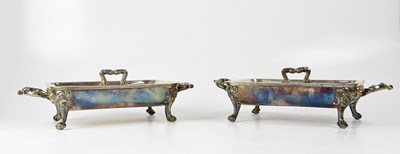 Lot 860 - A pair of plated rectangular entrée dishes and...