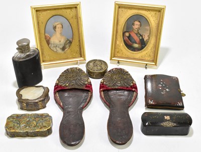 Lot 73 - Three 19th century snuff boxes comprising a...