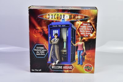 Lot 4490 - DOCTOR WHO; three Airfix 'Welcome Aboard'...
