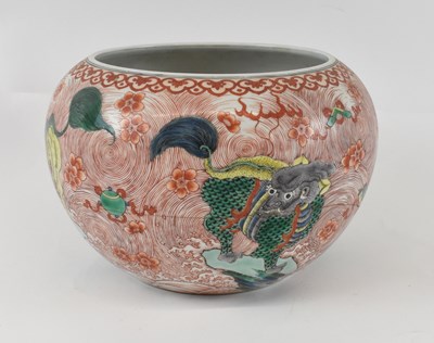 Lot 626 - A late 19th century Chinese Wucai porcelain...