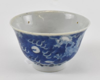 Lot 618 - An early 20th century Japanese blue and white...