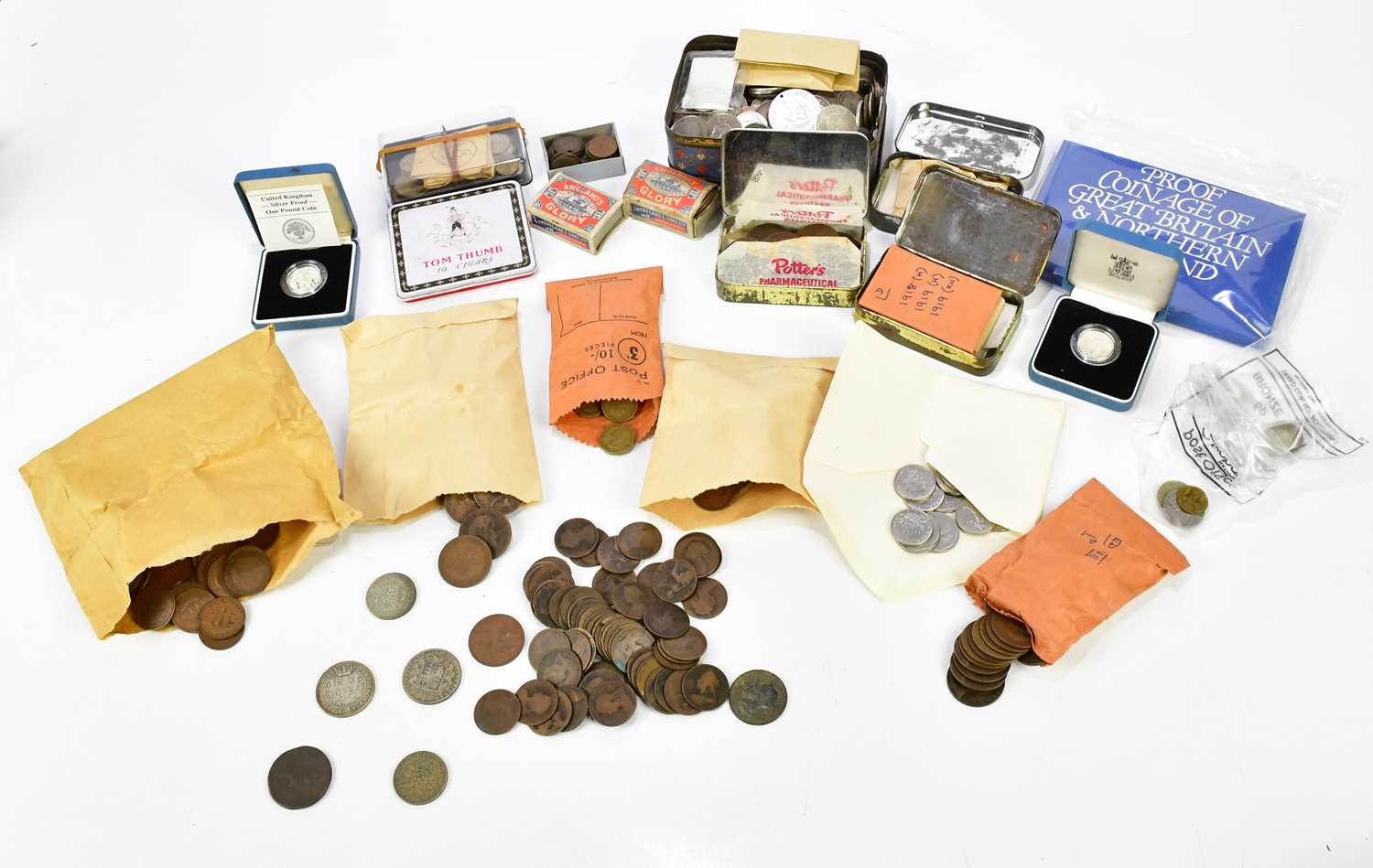 Lot 1173 - A collection of British and foreign coins