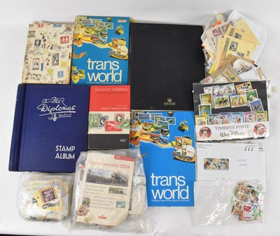 Lot 417 - A quantity of all world stamps, mainly Queen...