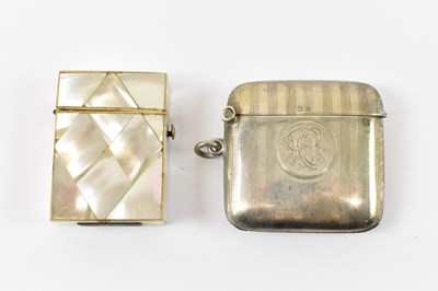 Lot 811 - A George V hallmarked silver vesta case with...