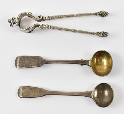 Lot 844 - A Victorian hallmarked silver condiment spoon,...