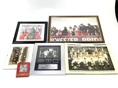 Lot 5235 - MANCHESTER UNITED; a small collection of...
