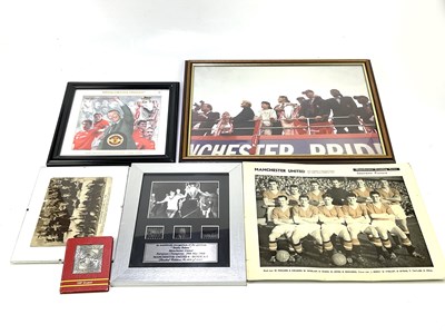 Lot 2293 - MANCHESTER UNITED; a small collection of...