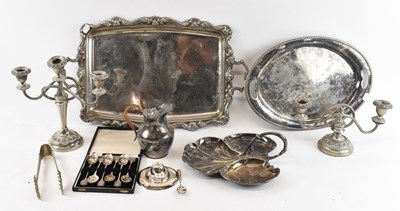 Lot 711 - A quantity of silver plated items including...