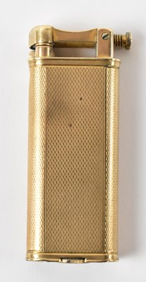 Lot 914 - DUNHILL; a 9ct yellow gold cigarette lighter,...