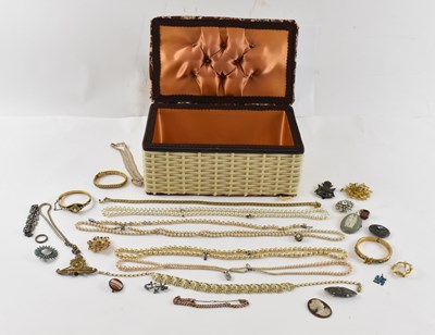 Lot 957 - A group of costume jewellery including pearls,...