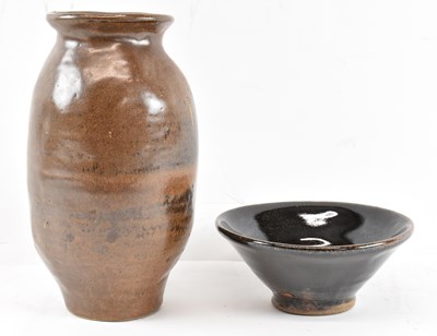 Lot 546 - A brown glazed Studio Pottery stoneware vase,...