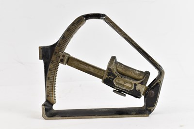 Lot 363 - A WWI British Artillery clinometer.