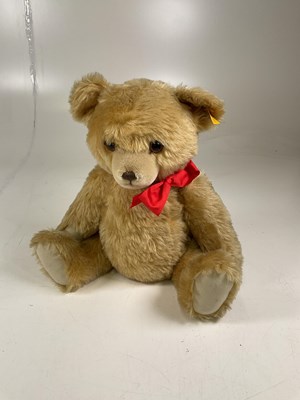 Lot 58 - A Steiff teddy bear with growler, height 48cm.