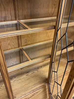 Lot 486 - An oak dresser cabinet, length 135cm, height...
