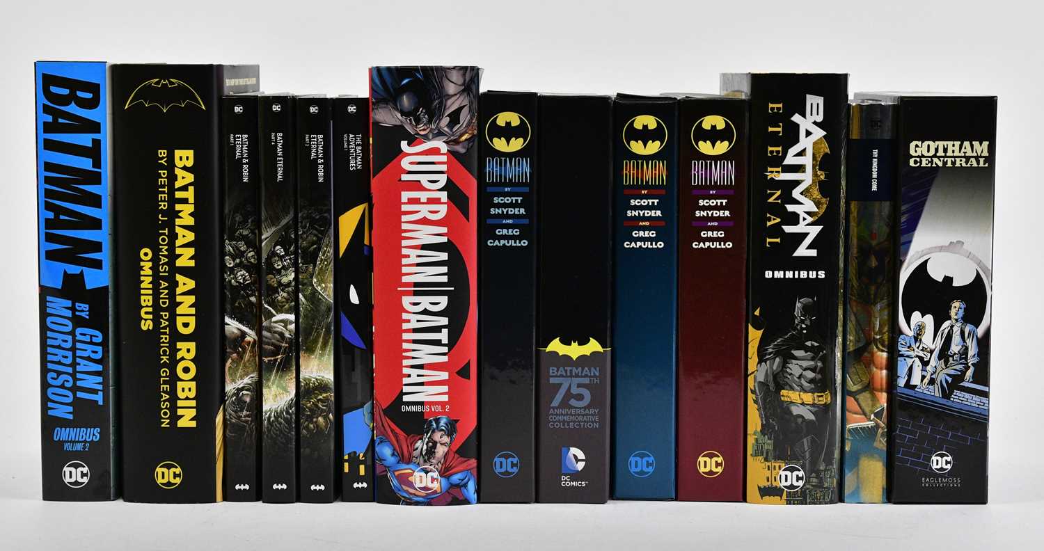 Essential Batman Comic Collection Lot 25 - BATMAN: a collection of graphic novels to