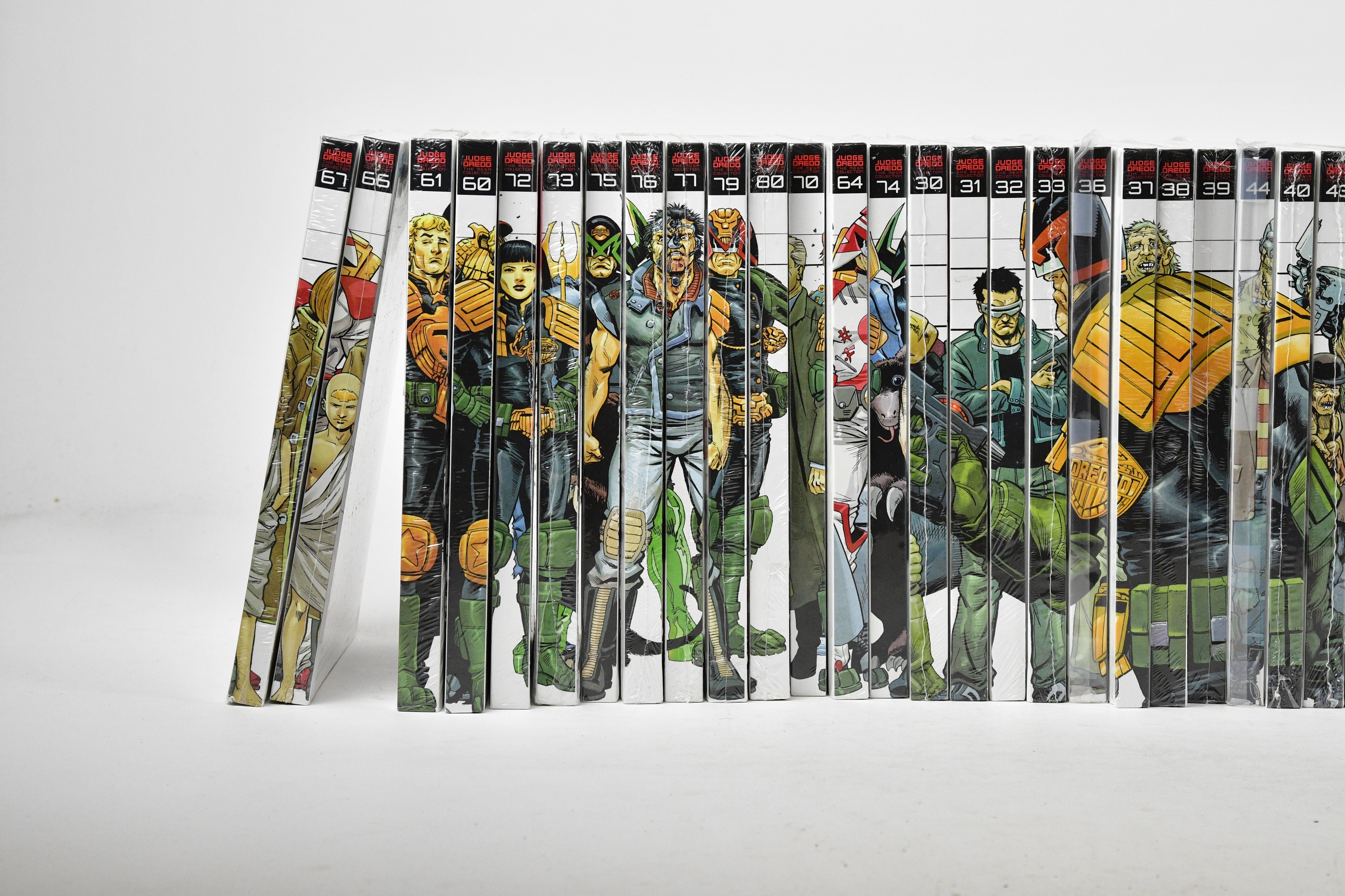 Lot 146 - JUDGE DREDD; the Mega Collection, to include