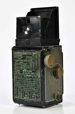 Lot 1400 - ROLLEICORD; a Rolleicord "Art Deco" TLR camera,...