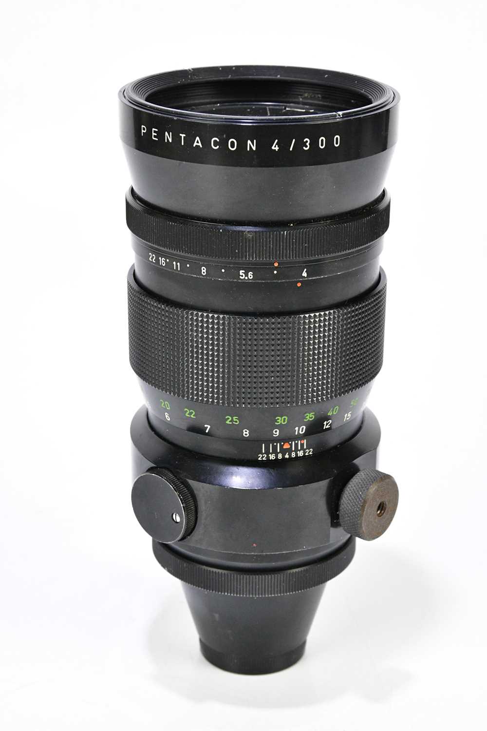 Lot 1419 - PENTACON; a Pentcon 300mm f4 lens, serial...