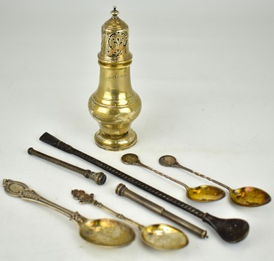 Lot 601 - Various items of hallmarked silver to include...