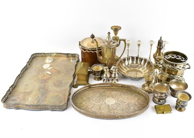 Lot 689 - A quantity of silver plated items, including...