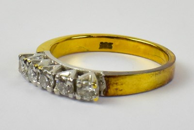 Lot 813 - A 14ct yellow gold five stone diamond ring,...