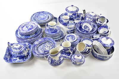 Lot 1326 - SPODE; a collection of 'Italian' pattern blue...