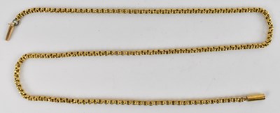 Lot 831 - A 15ct yellow gold necklace, length 45cm,...