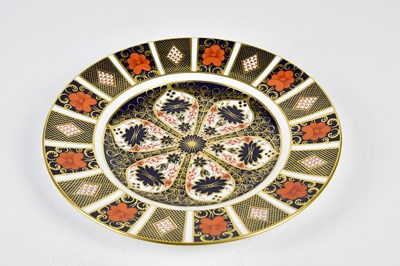 Lot 1414 - ROYAL CROWN DERBY; an Imari cabinet plate in...