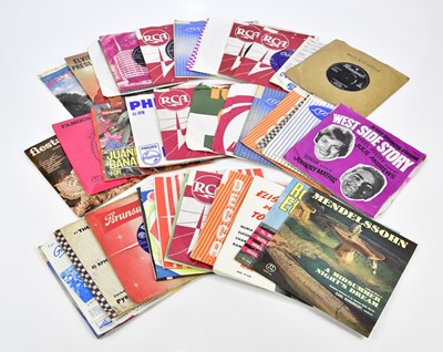 Lot 1155 - A small collection of singles and EPs...