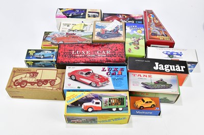 Lot 405 - A large collection of modern diecast and...